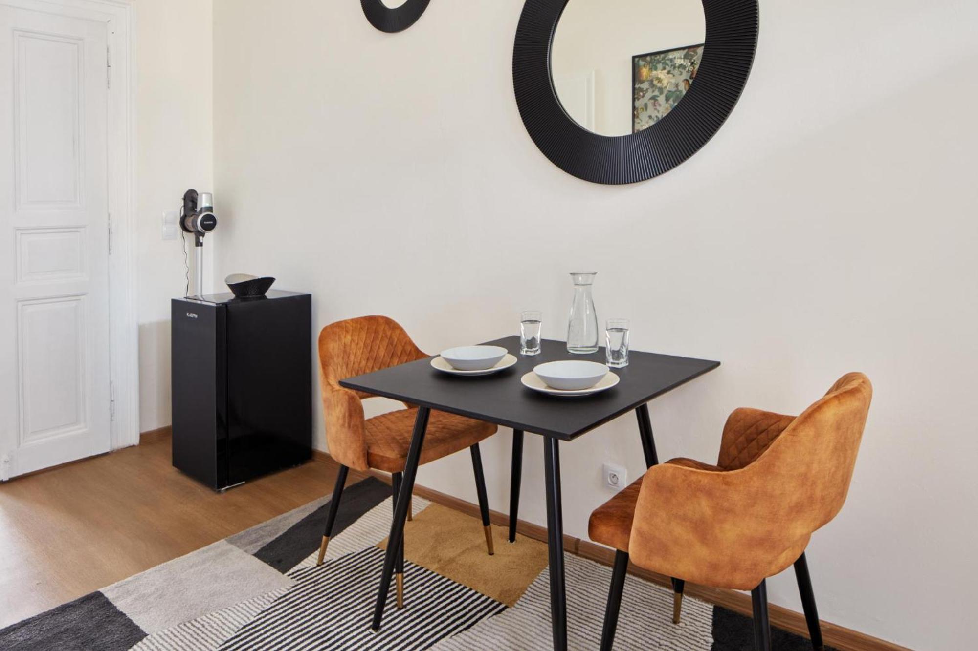 Apartmán Days - Sunlit 1bdr - Netflix - Yet Quiet - New Town *